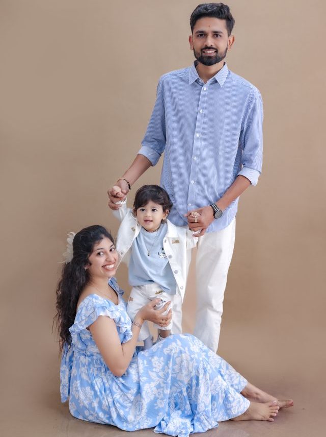 Smiling Texas family portrait representing family health insurance plan coverage